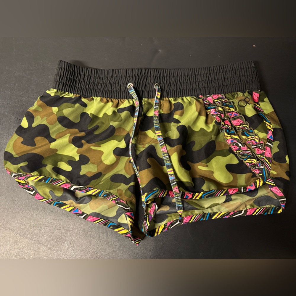 Camouflage Shorts with Colorful Trim size 7